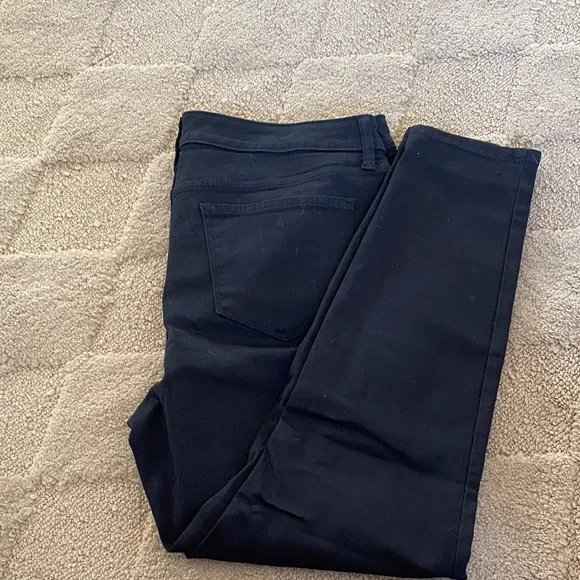 St. John's Bay Women's Ankle Jeans - Black - Picture 4 of 4